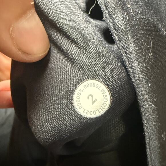 Lululemon Base Pace High-Rise Tight 2 - Picture 2 of 7